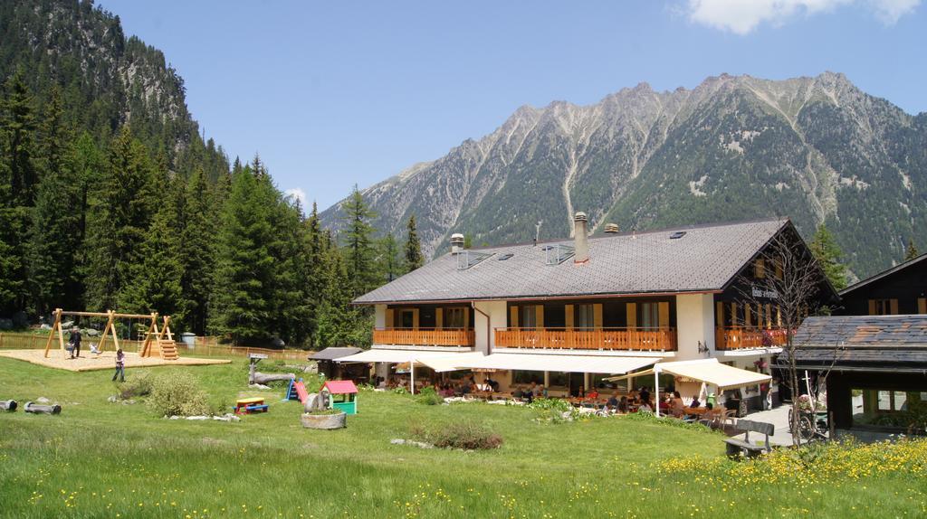 فندق شامبيهفي  Relais D'Arpette المظهر الخارجي الصورة